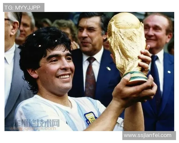 足球明星云集的辉煌时代回顾与影响分析 足球明星云集的辉煌时代回顾与影响分析