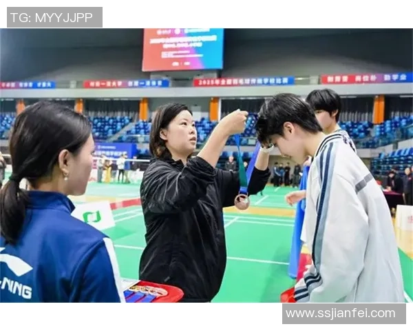 重庆羽毛球队在全国羽毛球比赛经验排行榜中荣获第六名的荣耀与启示 重庆羽毛球队在全国羽毛球比赛经验排行榜中荣获第六名的荣耀与启示