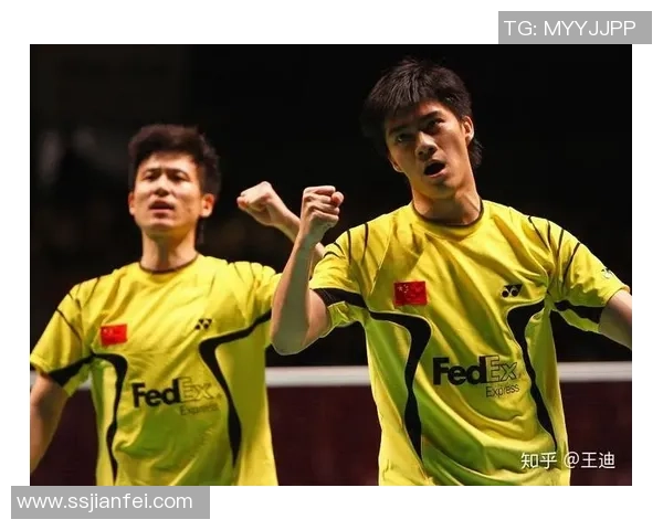 重庆羽毛球队速度提升之路探秘与训练技巧分享 重庆羽毛球队速度提升之路探秘与训练技巧分享